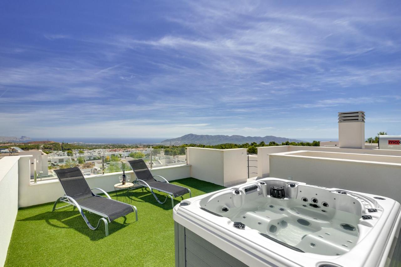 Villa Blanka, Amazing Villa With Hot Tube & Heated Pool In Polop, Alicante Buitenkant foto